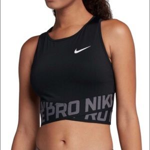 Nike Pro Crop Tank